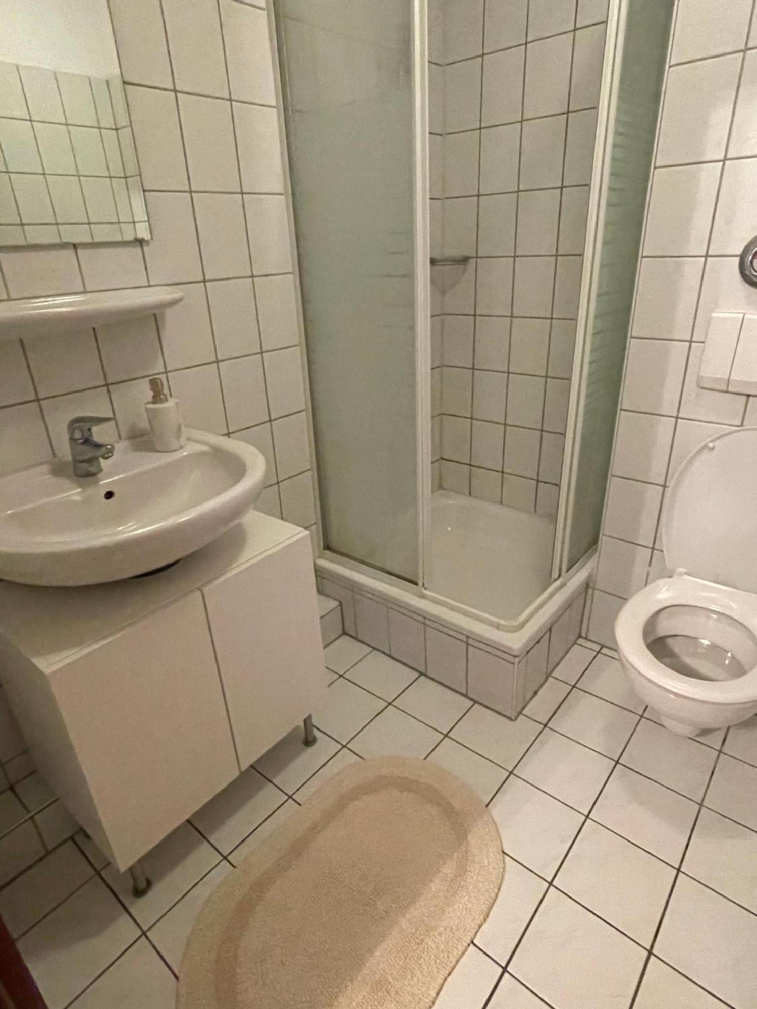 Duesseldorf 1995 Apartment ภายนอก รูปภาพ